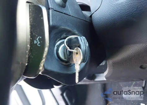 2013 Ford Focus Se из США, поврежденный, VIN 1FADP3K29DL174138